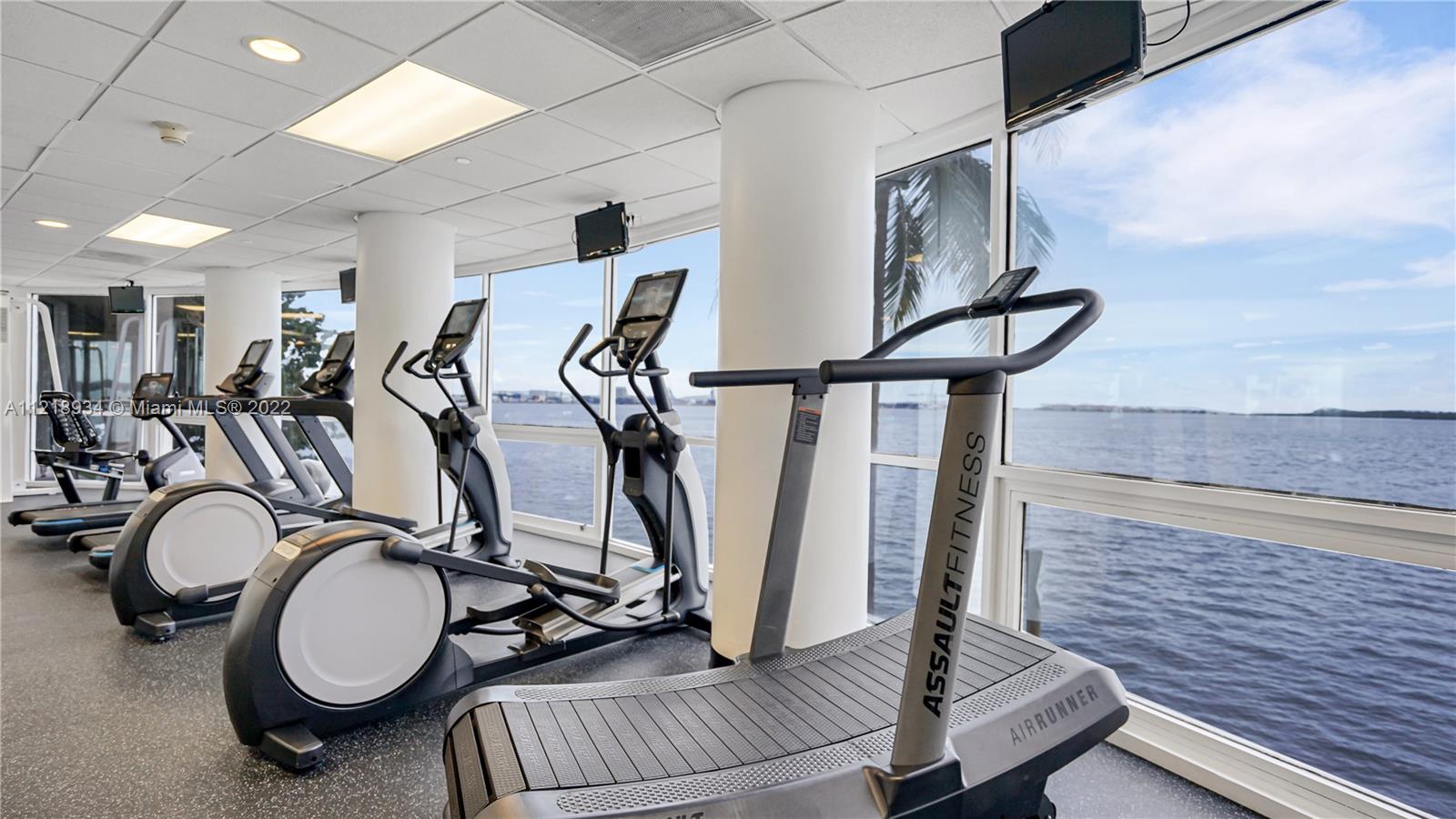 ISOLA CONDO - Residential Lease
