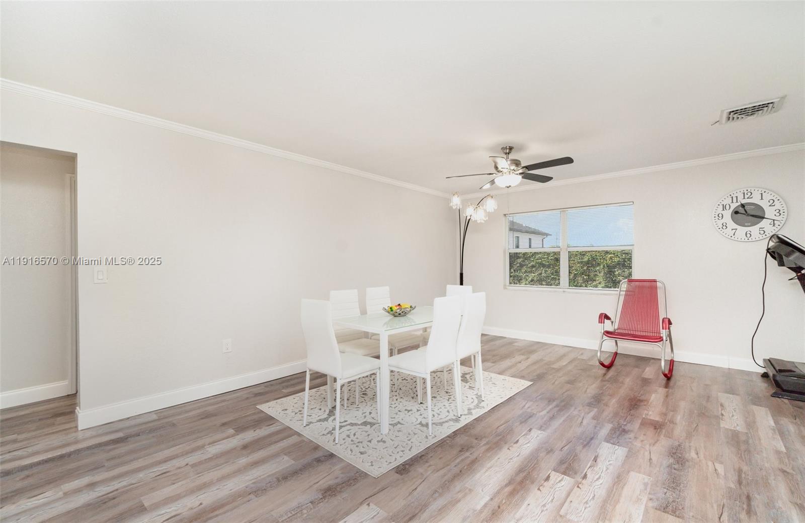WARM MINERAL SPRINGS - Residential