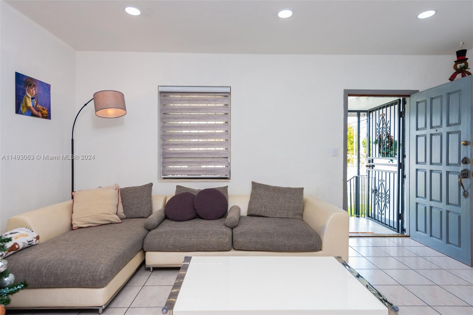 CHURCHILL ESTATES - Residential