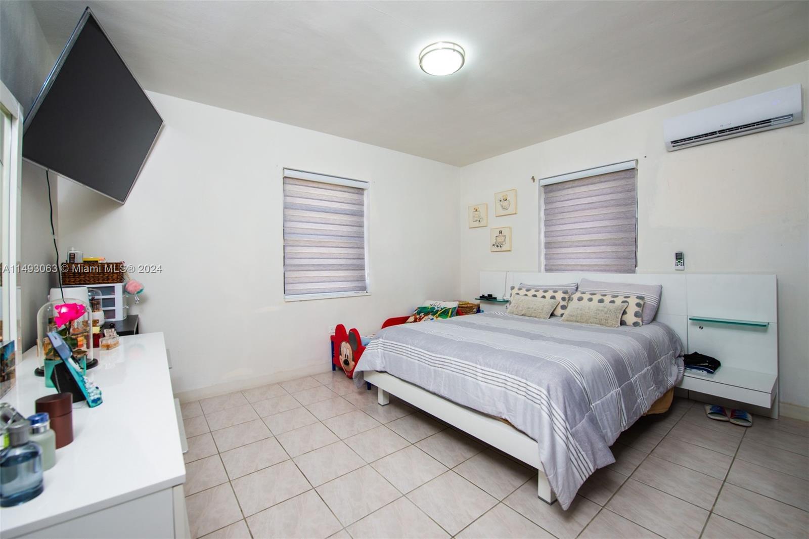 CHURCHILL ESTATES - Residential
