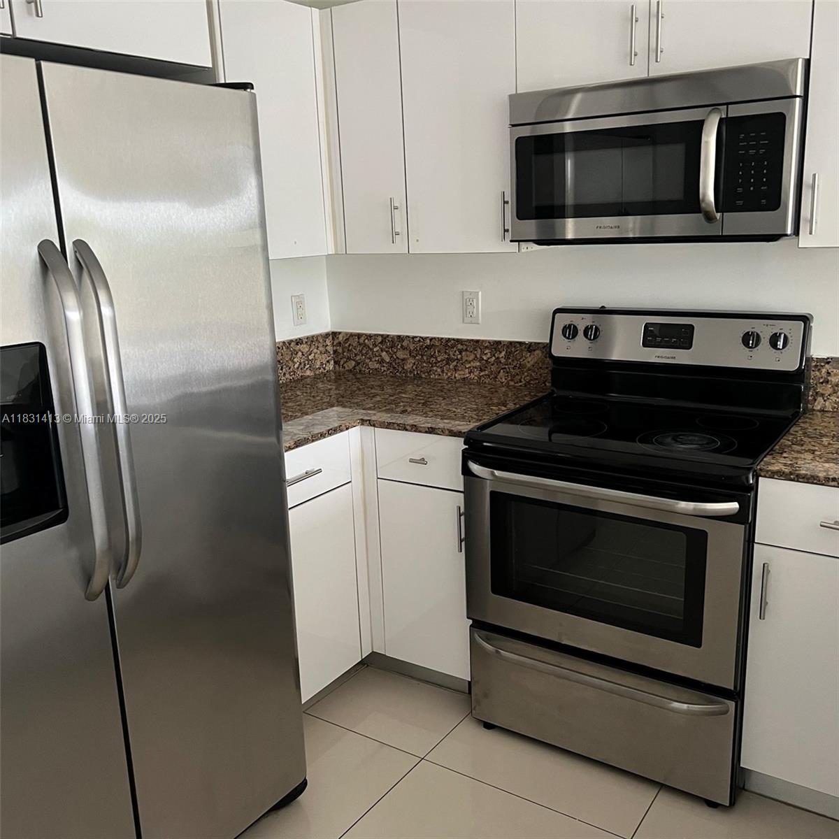 MC KENZIE SUB - Residential Lease