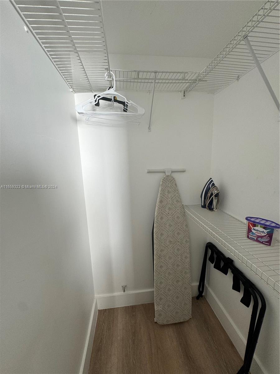 VERONA CONDO - Residential Lease