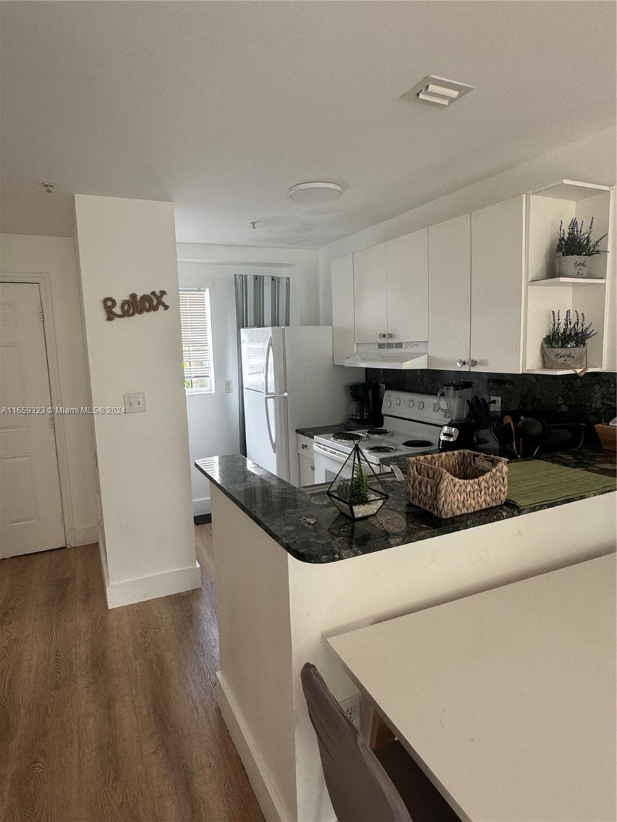 VERONA CONDO - Residential Lease