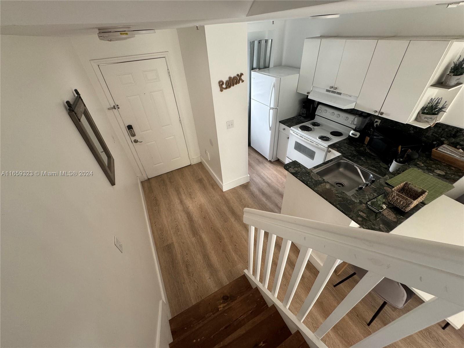VERONA CONDO - Residential Lease