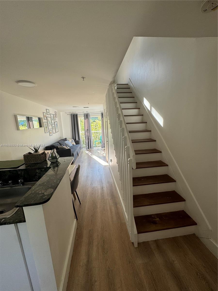 VERONA CONDO - Residential Lease
