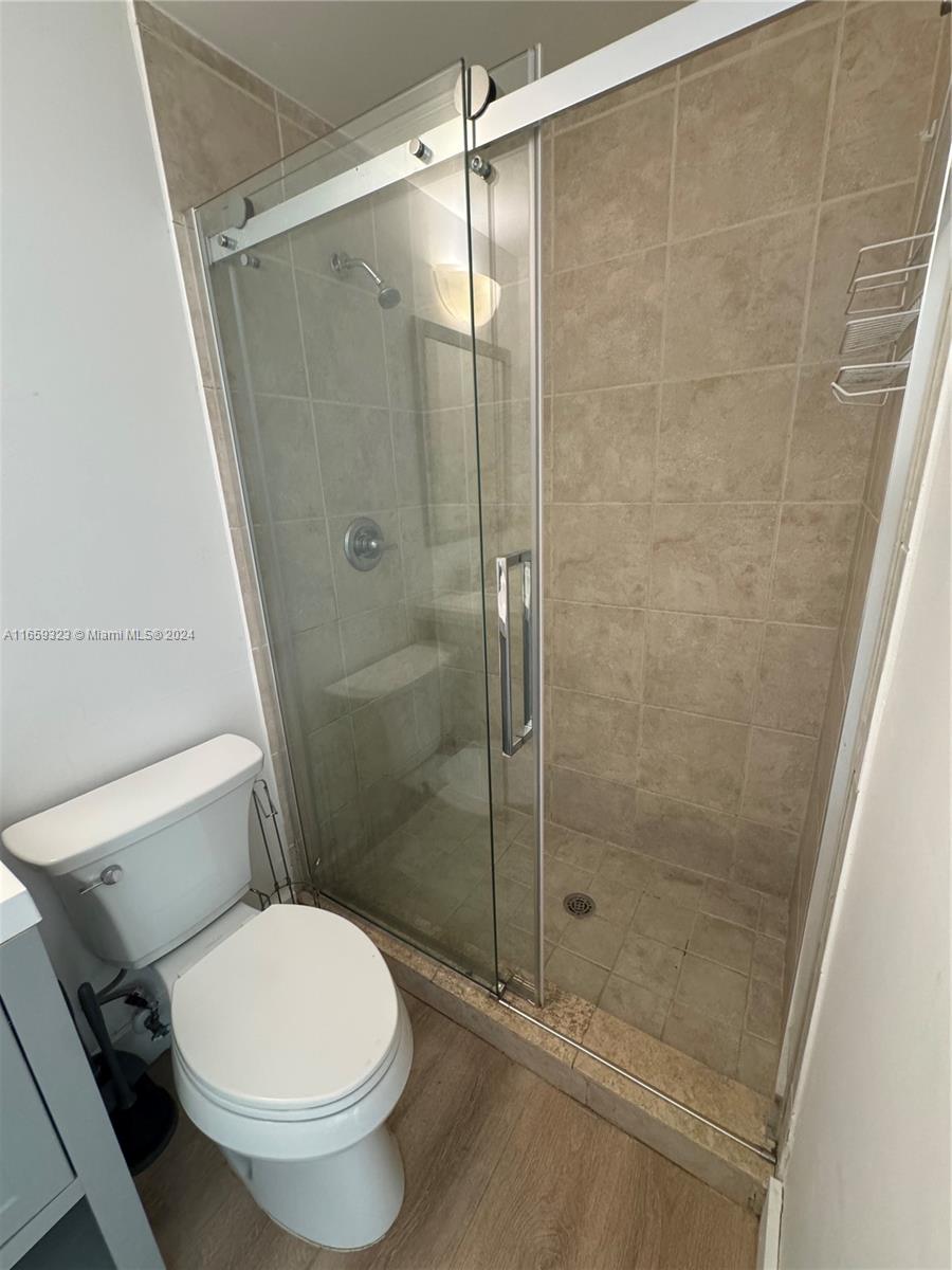 VERONA CONDO - Residential Lease