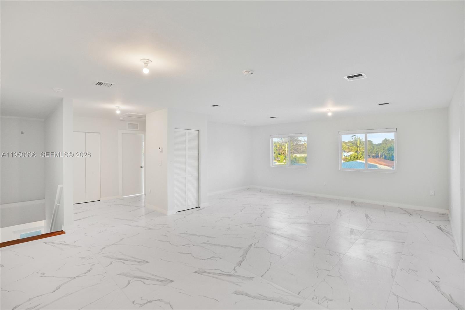BELLEVUE BISCAYNE - Residential Income