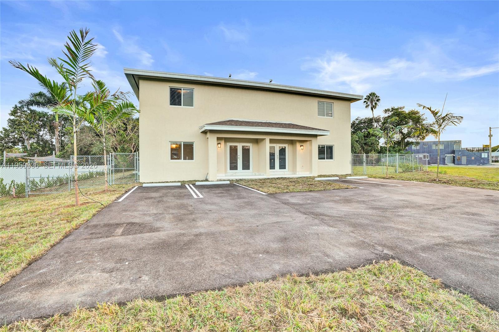 BELLEVUE BISCAYNE - Residential Income