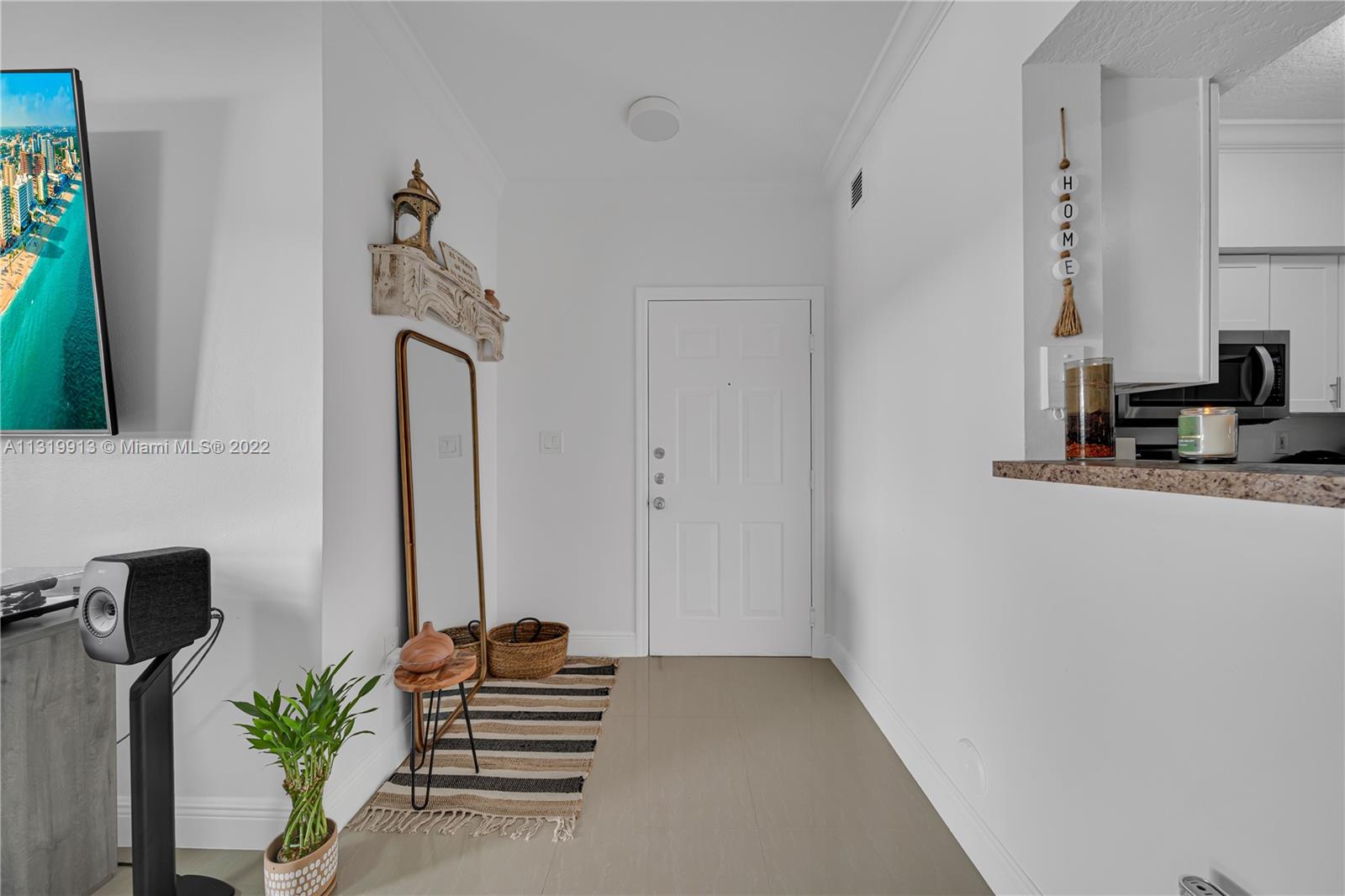 MARQUESA CONDO - Residential