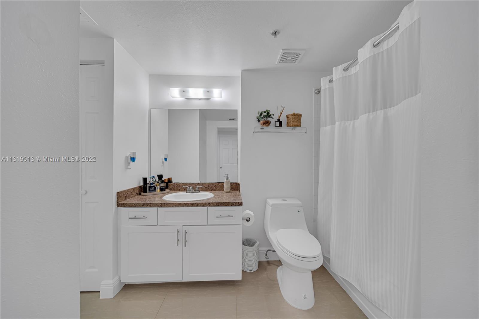 MARQUESA CONDO - Residential