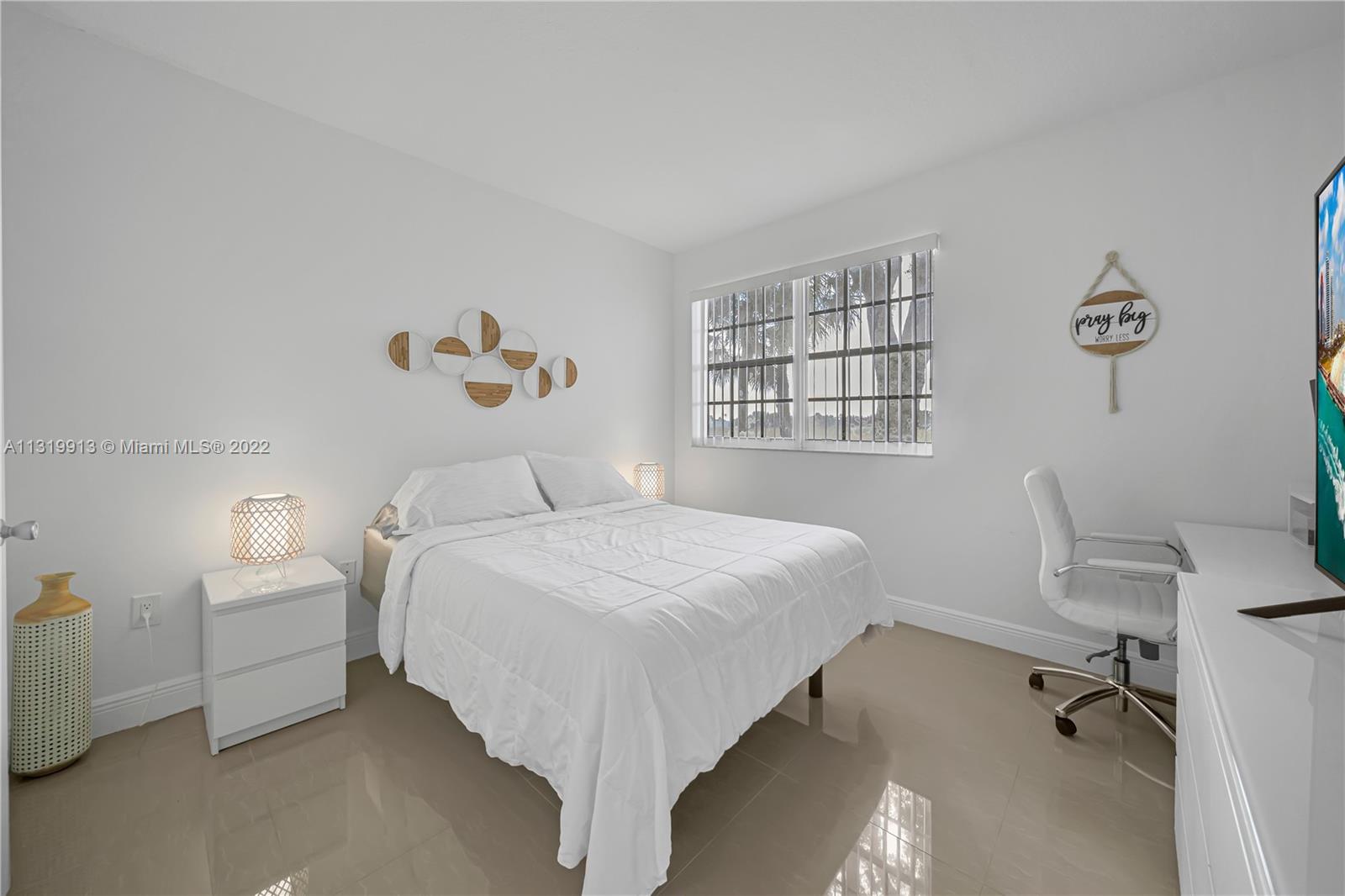 MARQUESA CONDO - Residential