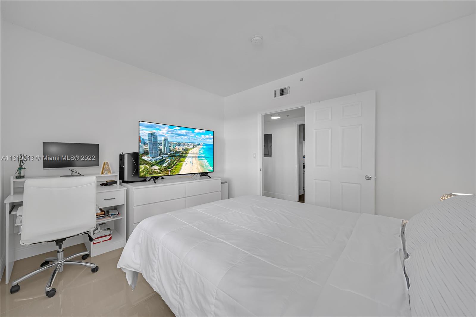 MARQUESA CONDO - Residential