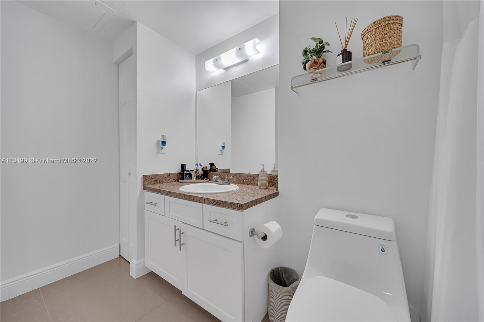 MARQUESA CONDO - Residential