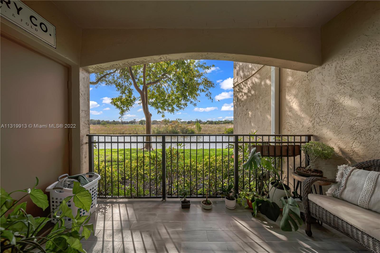 MARQUESA CONDO - Residential