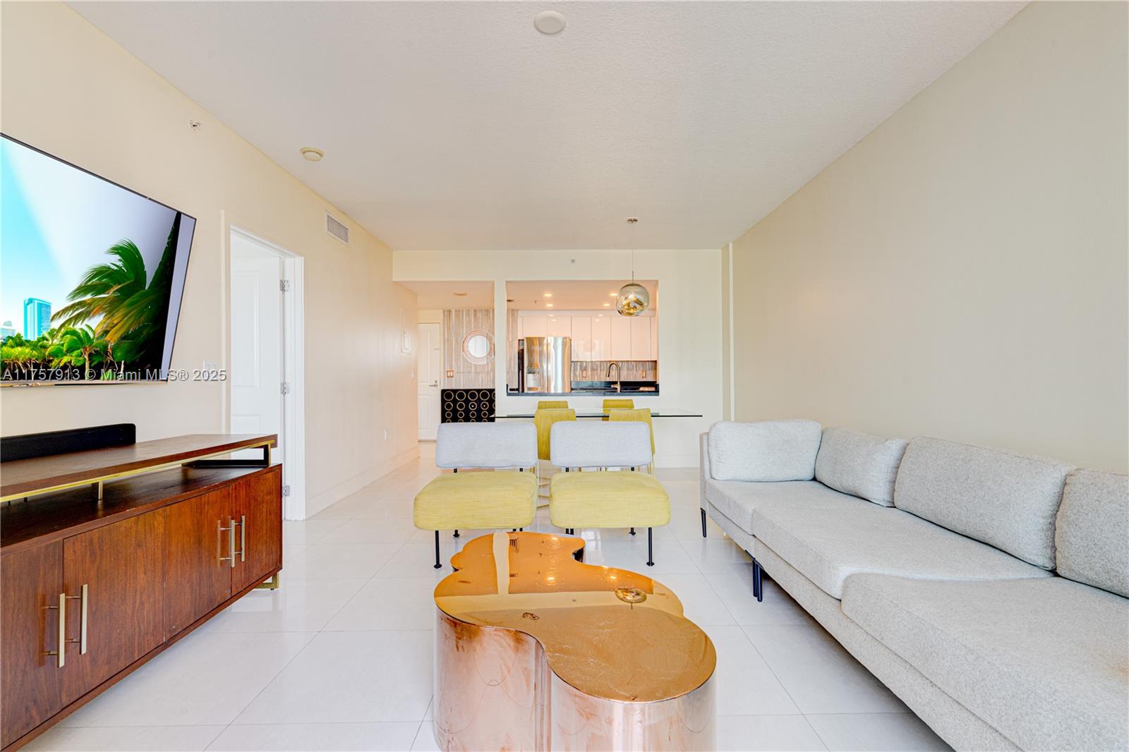 VUE AT BRICKELL CONDO - Residential