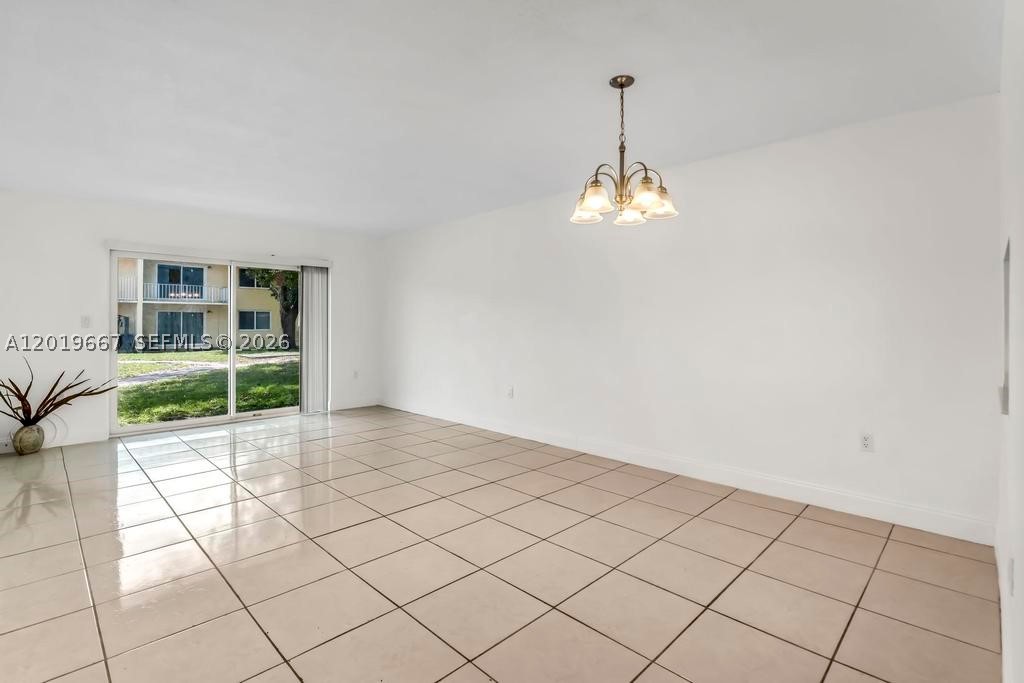 NEW WORLD CONDO APTS IV - Residential