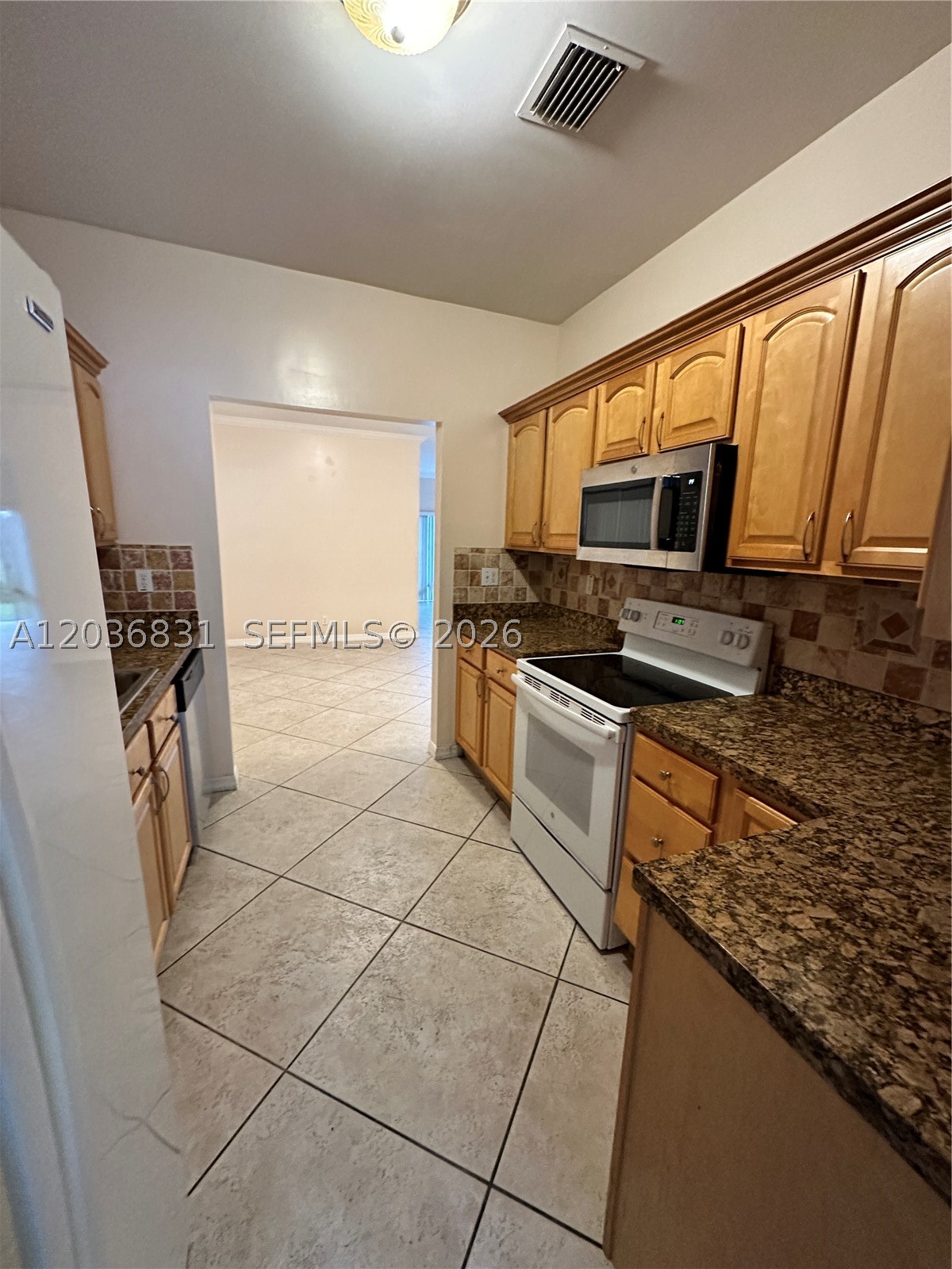 WASHINGTON PARK THIRD - Residential Lease