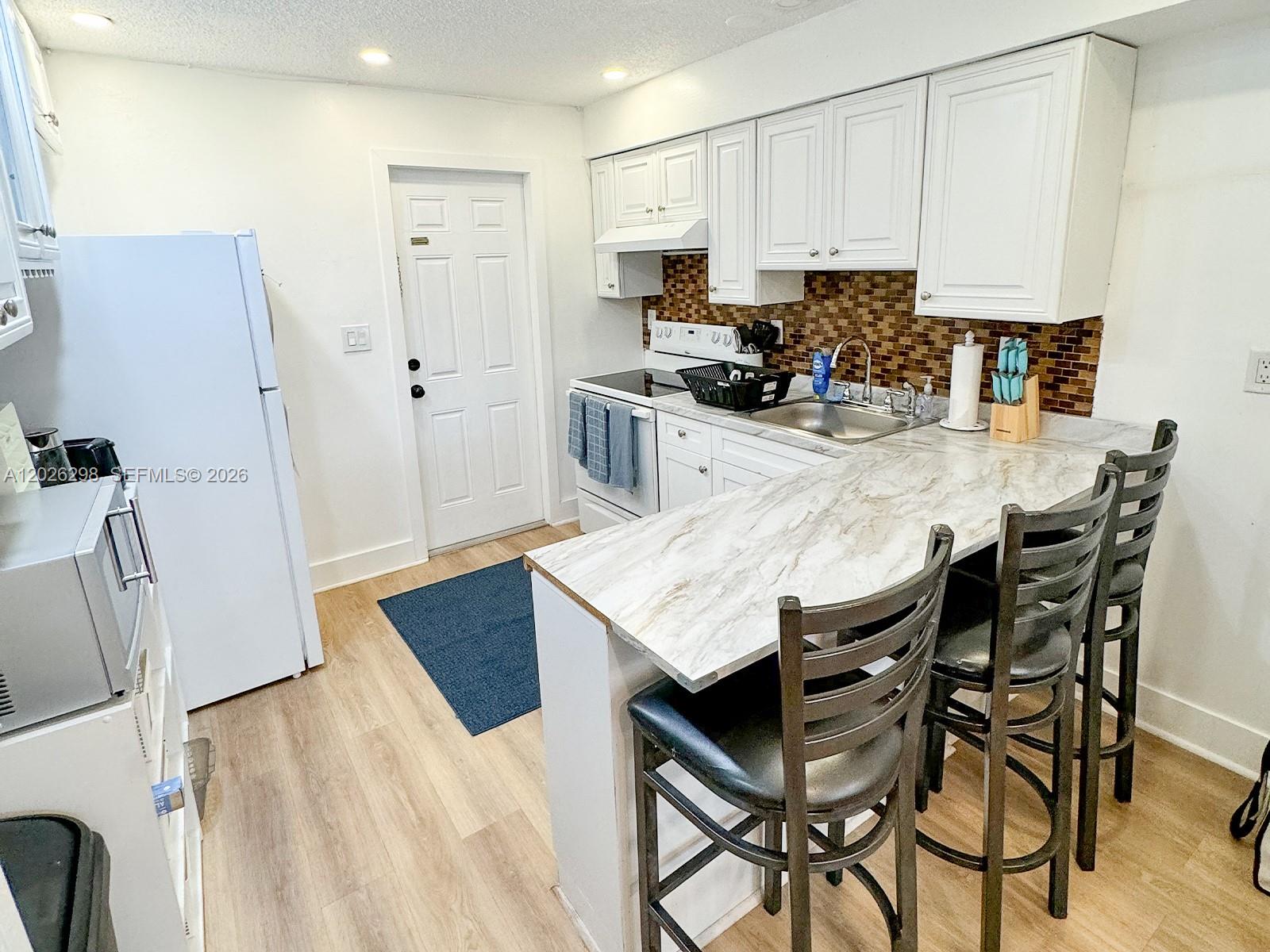 OSCEOLA PARK - Residential Income