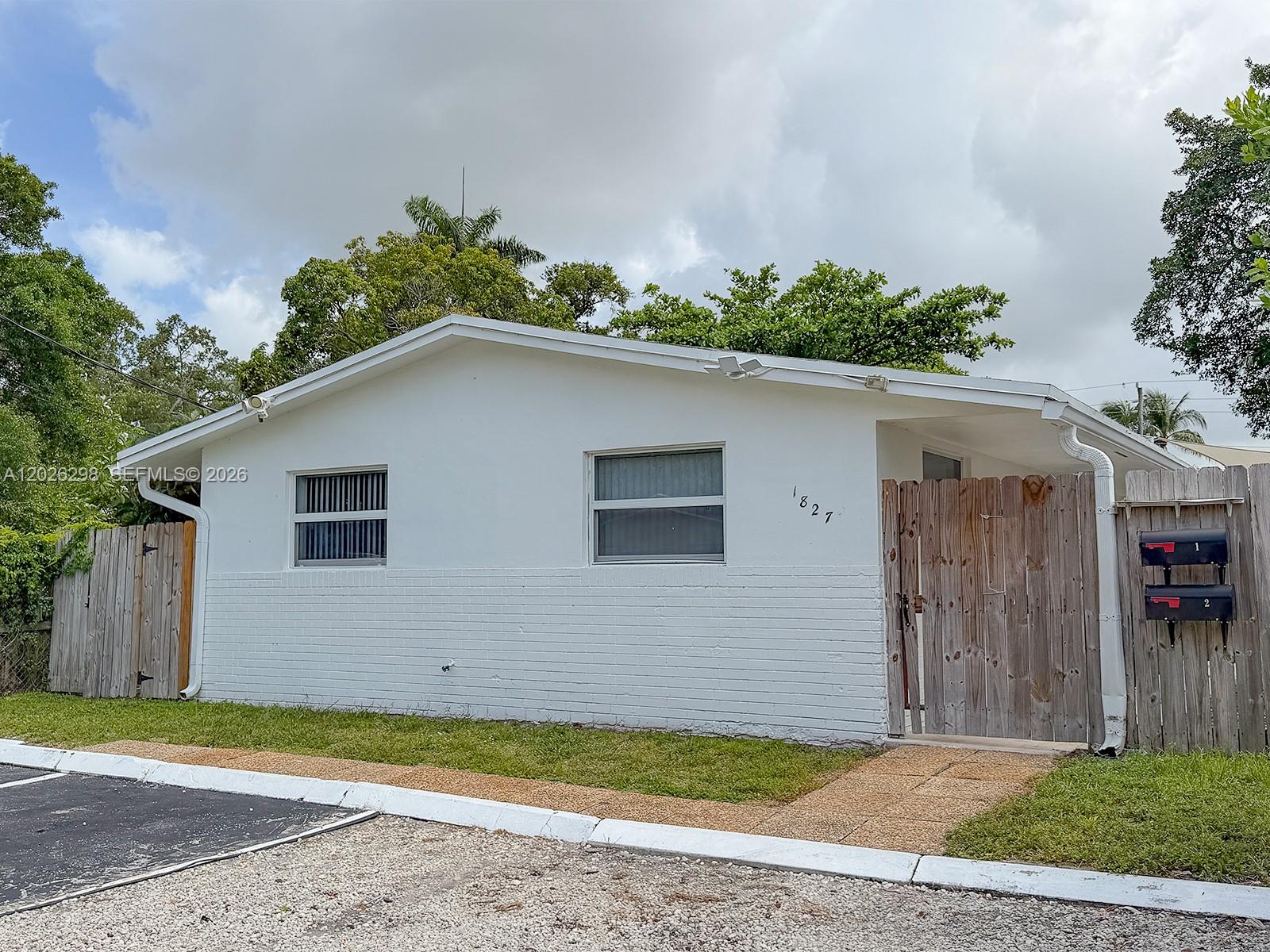 OSCEOLA PARK - Residential Income