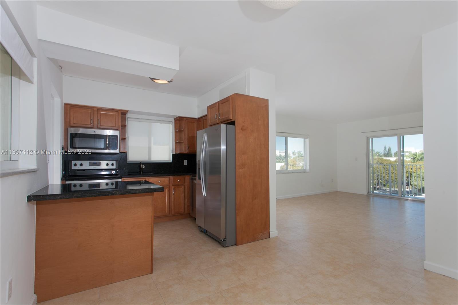 SPARKLING PENTHOUSE WITH CABLE TV AND INTERNET INCLUDED IN THE RENT! FILLED WITH SUNLIGHT & BLANKETED IN MARBLE, THIS TOP FLOOR, CORNER UNIT SPORTS EXHILARATING SOUTH BEACH VIEWS AND ASSIGNED, GATED, COVERED PARKING. THE OVERSIZED BALCONY PROVIDES WONDERFUL BREEZES & EXCELLENT PRIVACY. PERFECT FLOORPLAN FEATURING A GLEAMING GRANITE & STAINLESS STEEL KITCHEN WITH A PERFECT BREAKFAST BAR. ALL IMPACT WINDOWS AND DOORS TOP IT ALL OFF. PERFECT LOCATION, JUST STEPS FROM ESPANOLA WAY, LINCOLN RD AND OF COURSE, THE BEACH. WILL RENT FAST, CALL TODAY.