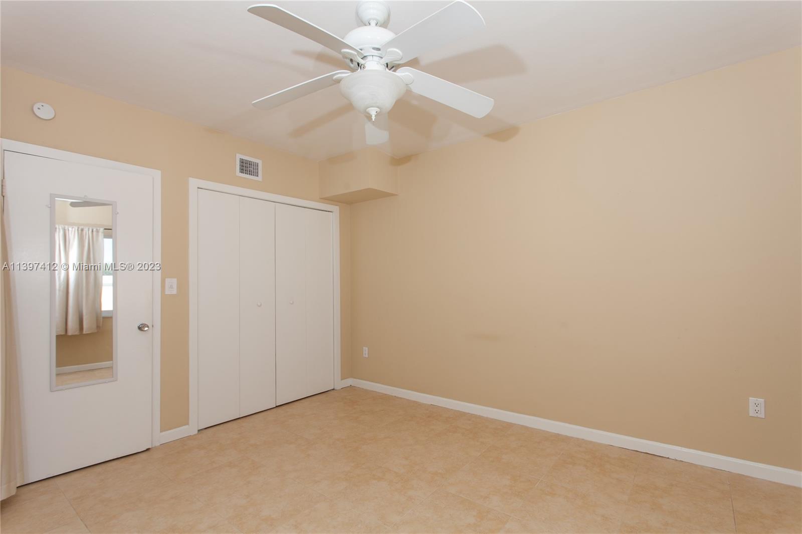 PENN MANOR - Residential Lease