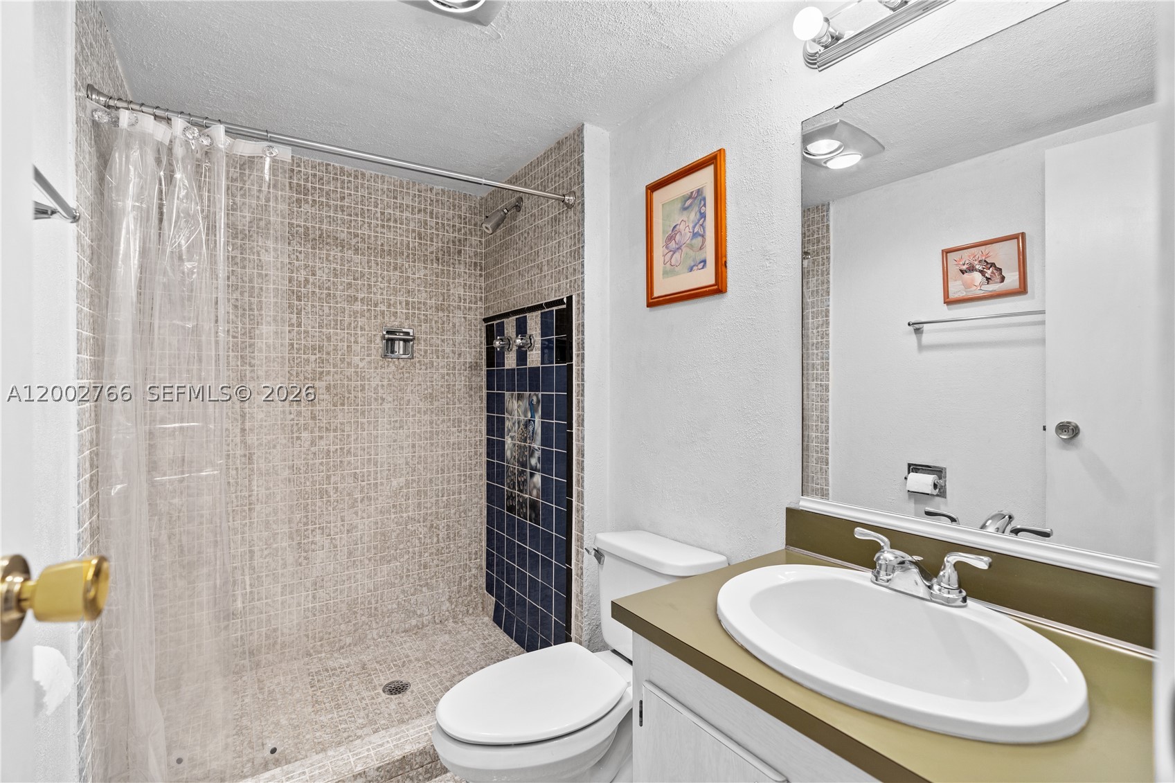 BISCAYA III CONDO - Residential