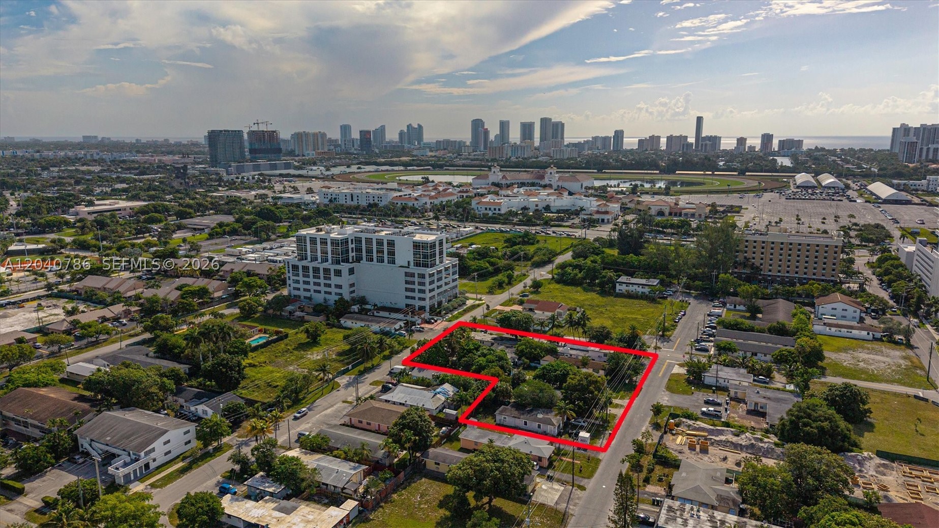 HALLANDALE PARK - Land