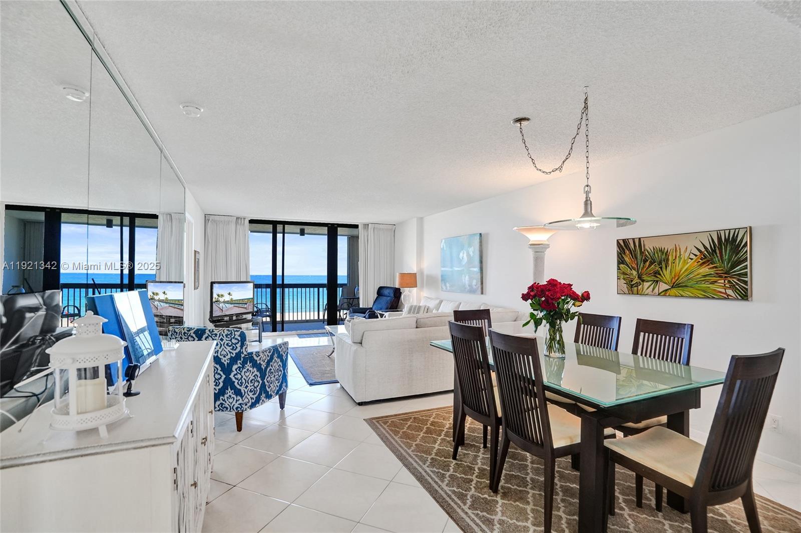 SILVER THATCH OCEAN CLUB - Residential