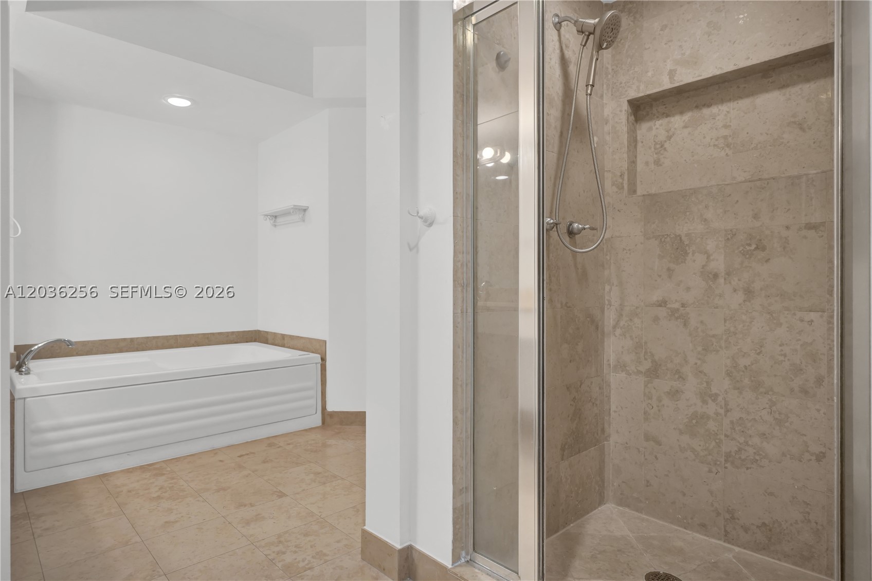 BLUE DIAMOND CONDO - Residential