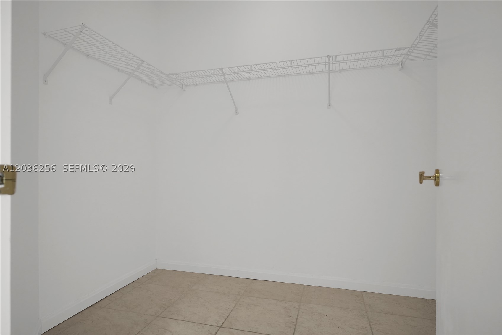 BLUE DIAMOND CONDO - Residential