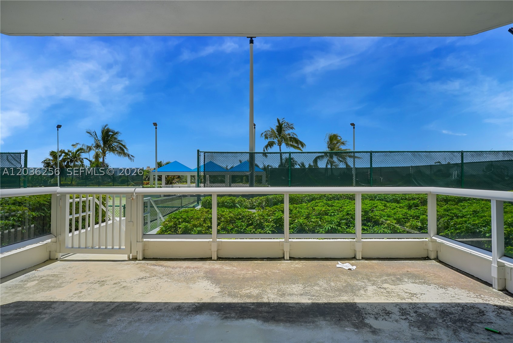 BLUE DIAMOND CONDO - Residential
