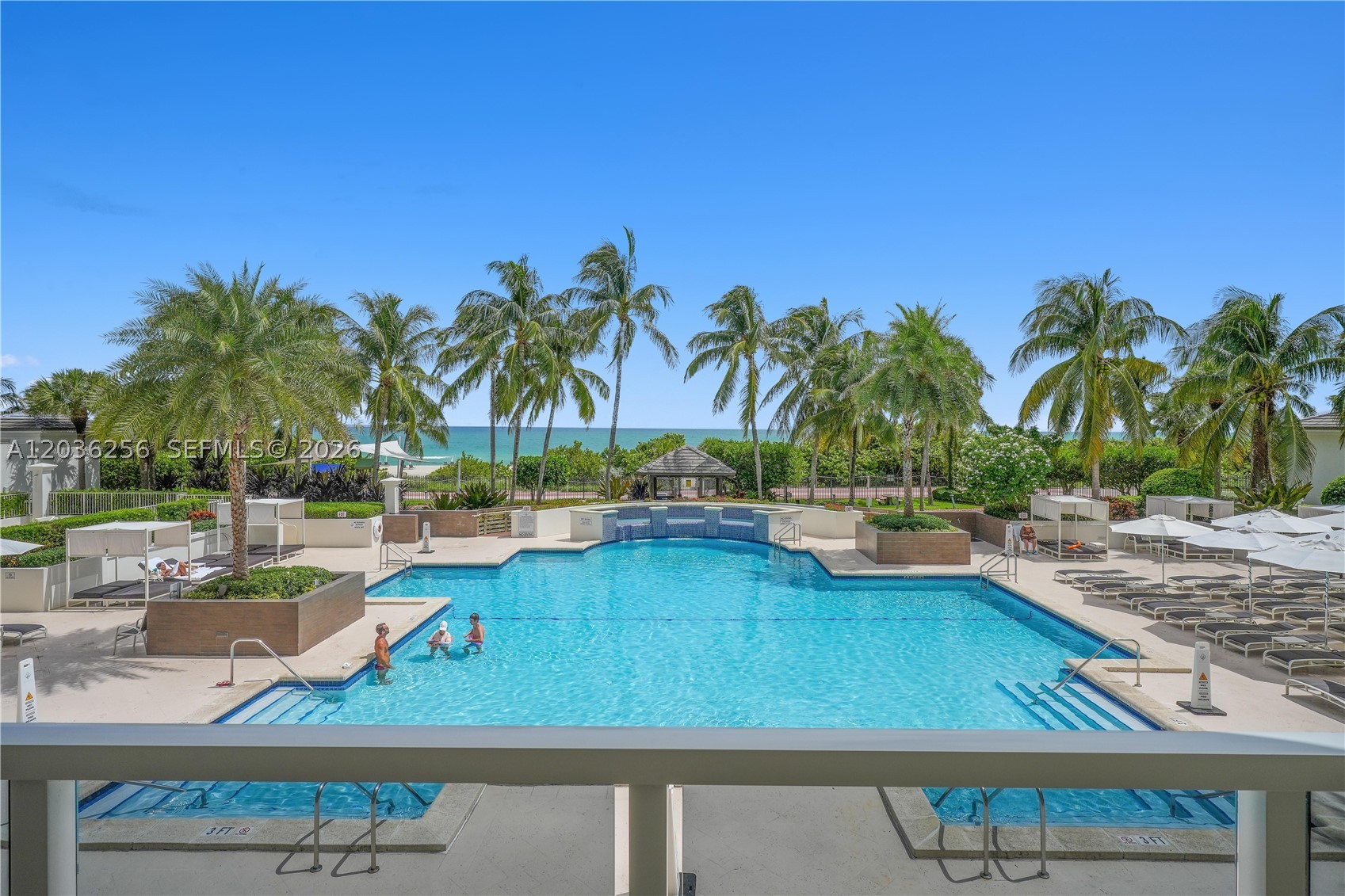 BLUE DIAMOND CONDO - Residential