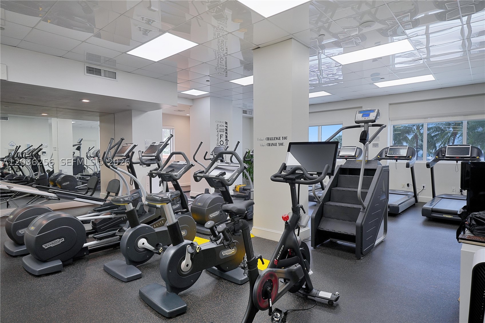 BLUE DIAMOND CONDO - Residential