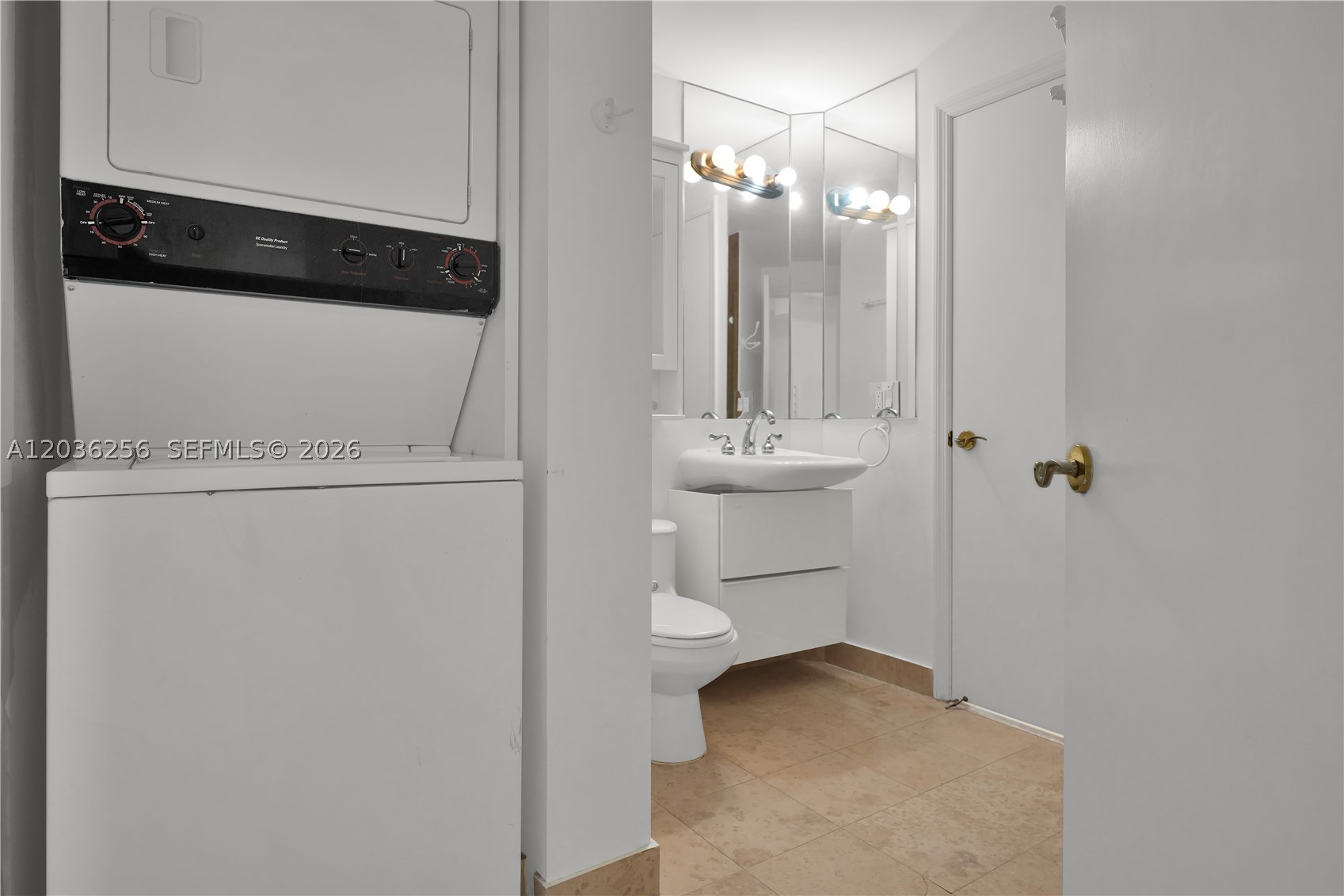 BLUE DIAMOND CONDO - Residential