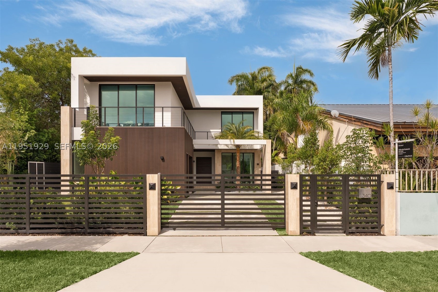 HOLLEMAN PARK PB 8-23 - Residential