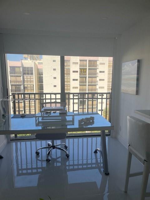 PLAZA OF AMERICAS CONDO P - Residential