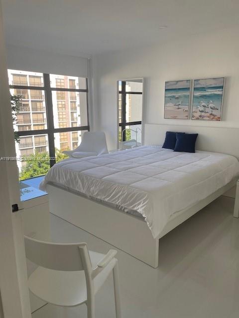 PLAZA OF AMERICAS CONDO P - Residential