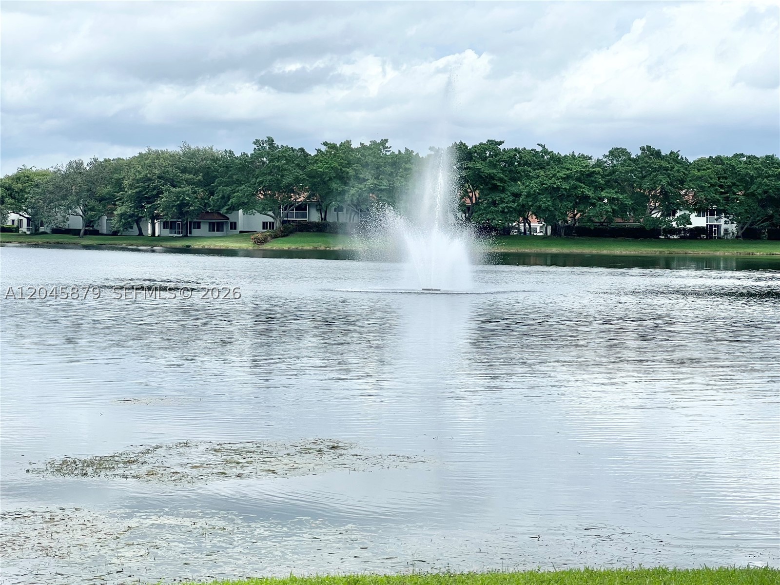 COLONNADES CONDO - Residential Lease