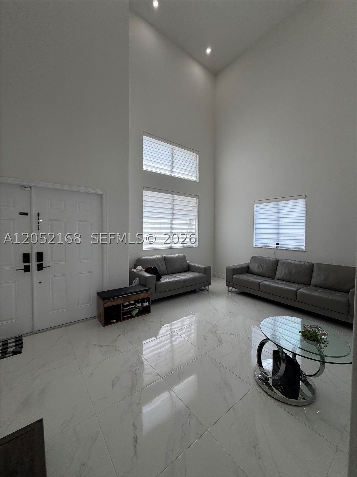 OAKLAND SUBDIVISION - Residential Lease