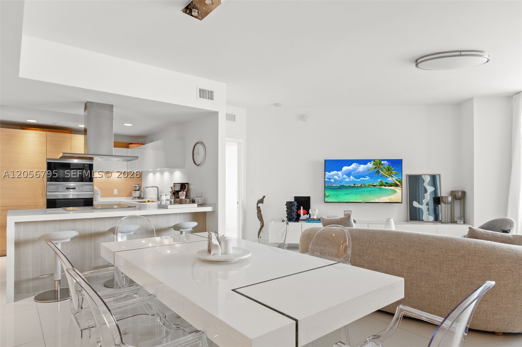 MARINA PALMS RESIDENCES S - Residential Lease