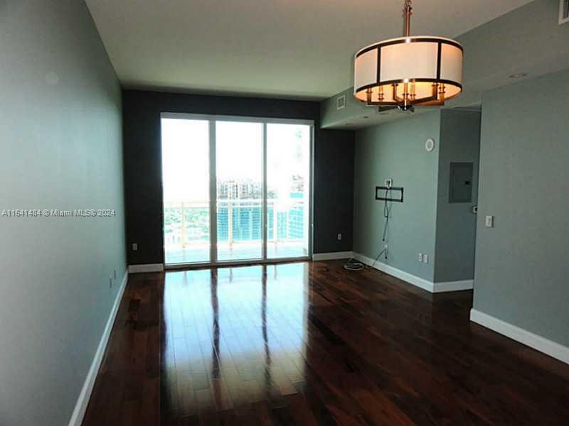 THE PLAZA 851 BRICKELL CO - Residential Lease