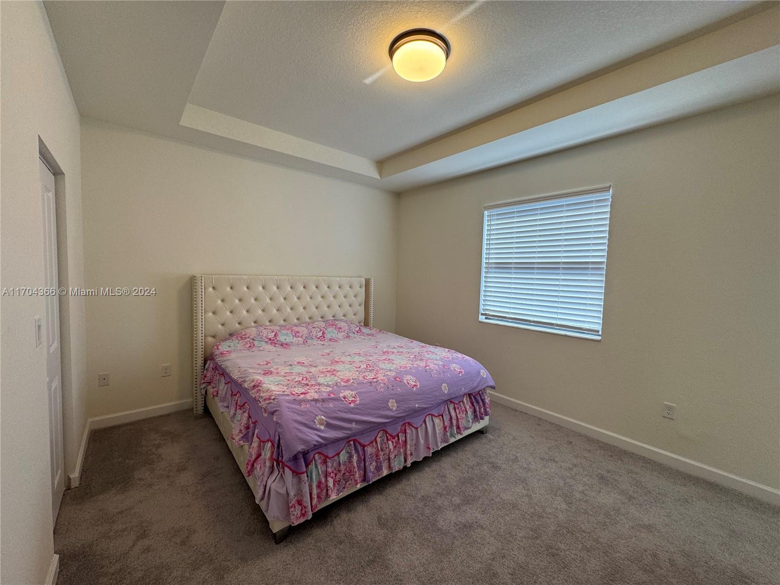 AQUABELLA NORTH - Residential Lease