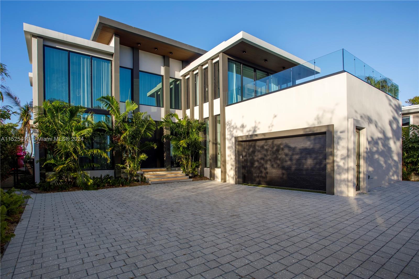 BISCAYNE POINT - Residential