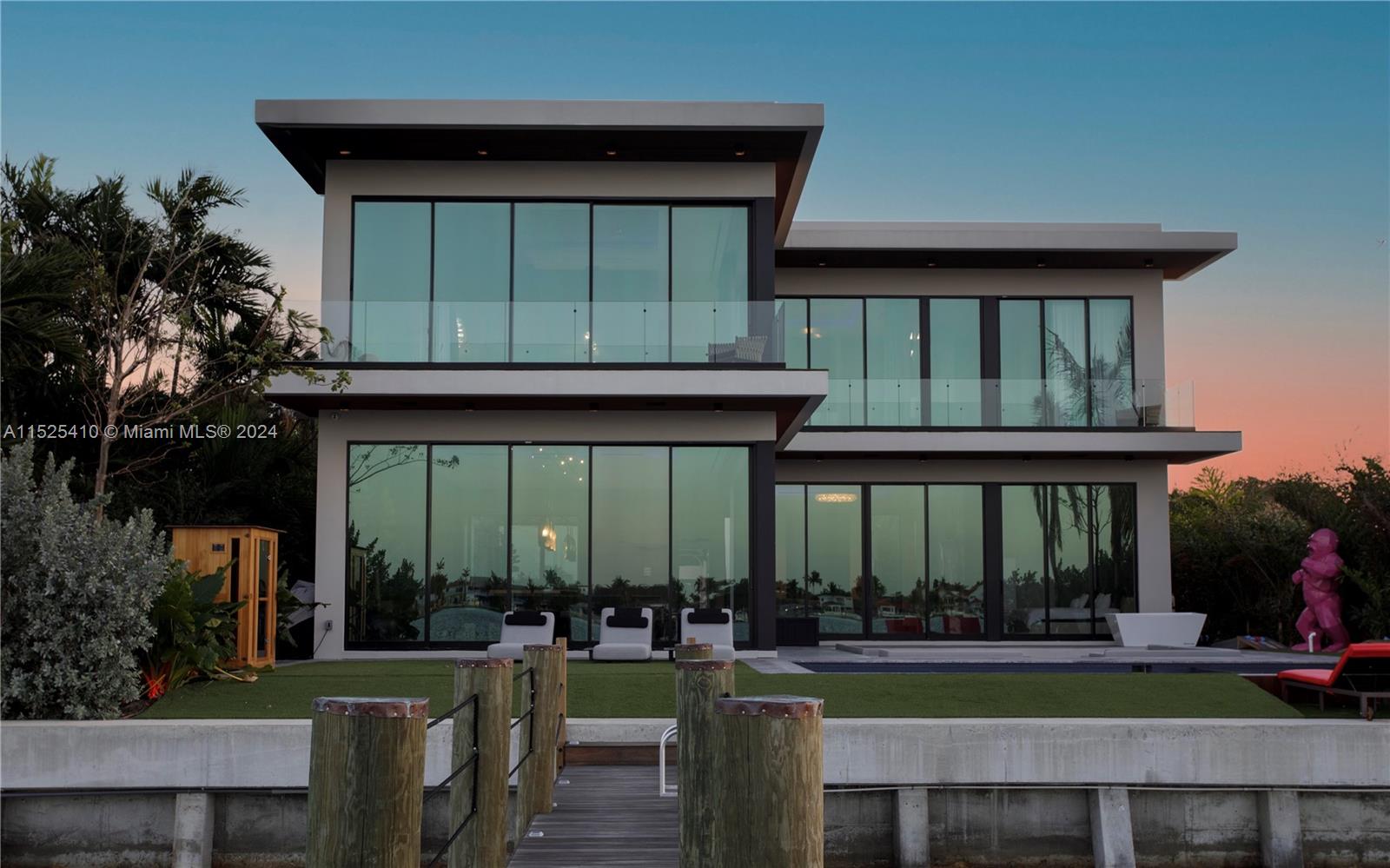 BISCAYNE POINT - Residential