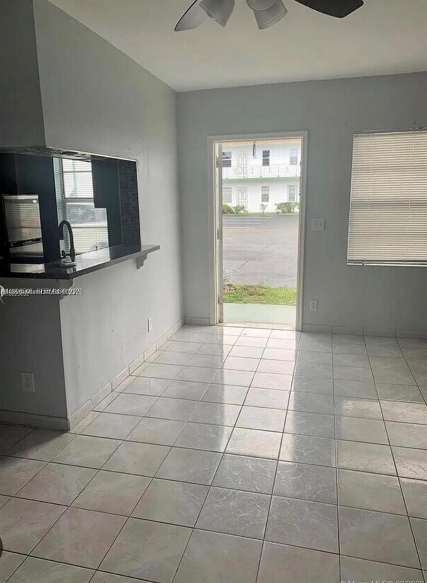 CYPRESS GARDENS CONDOMINI - Residential