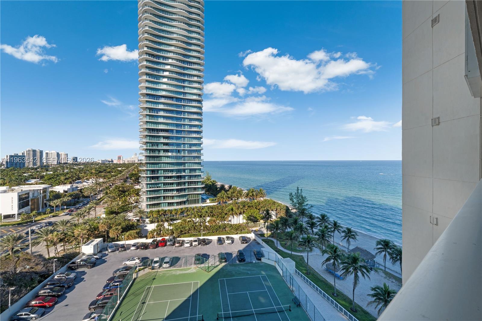 OCEAN ONE CONDO - Residential