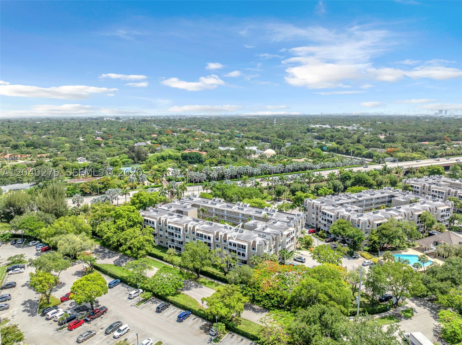 VILLAGE OF KINGS CREEK CO - Residential