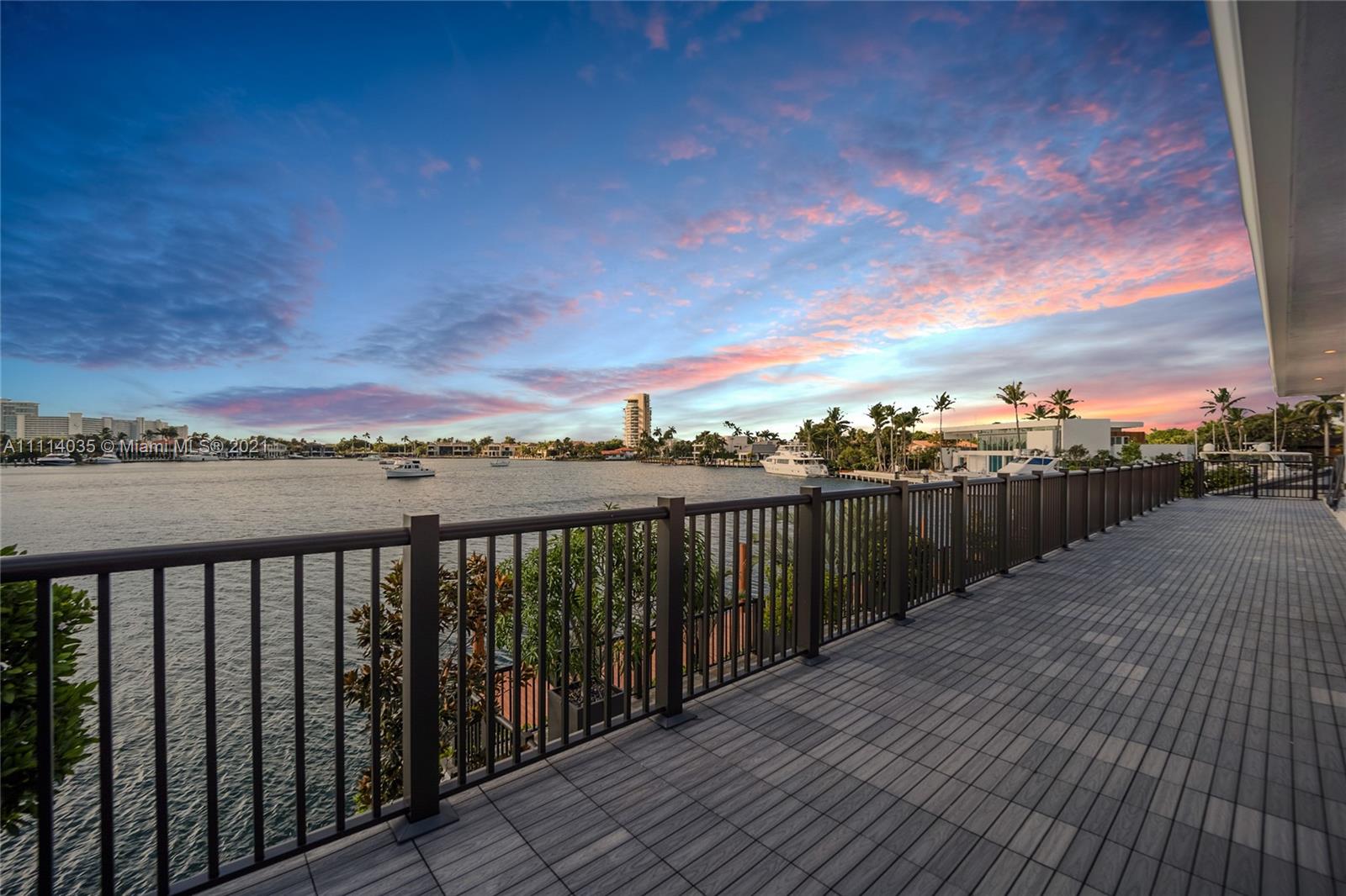 HARBOR BEACH - Residential