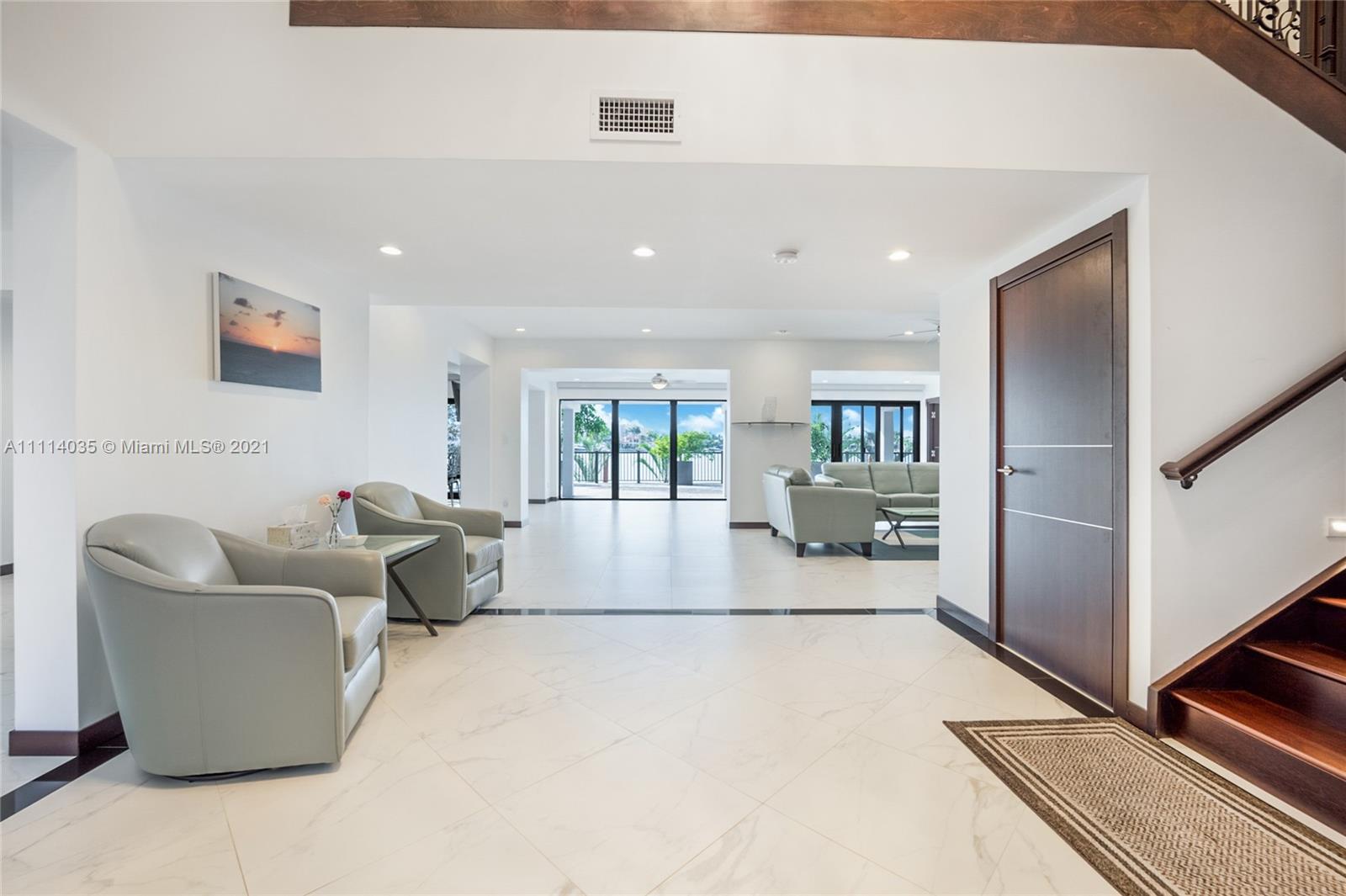 HARBOR BEACH - Residential