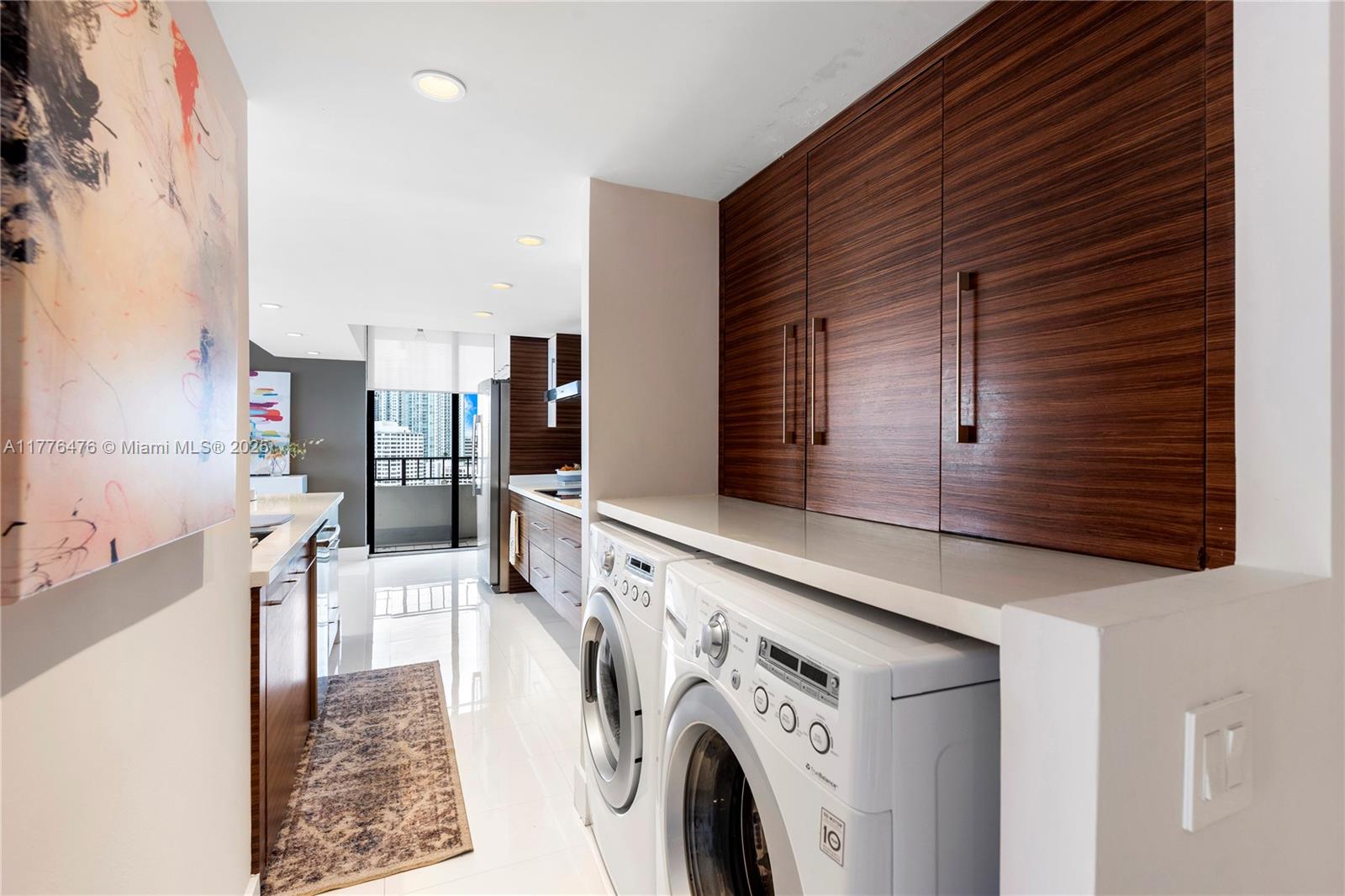 BRICKELL KEY ONE CONDO - Residential Lease